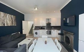Flash Sale Central Hove 5 Bedroom Flat Bn332Awes